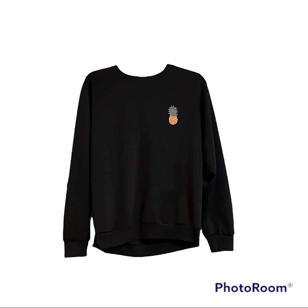 SHEIN Black Sweatshirt w/ Pineapple (Mens Medium)